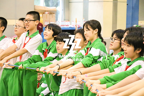 青少年拓展培訓